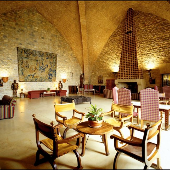 interior 01 24